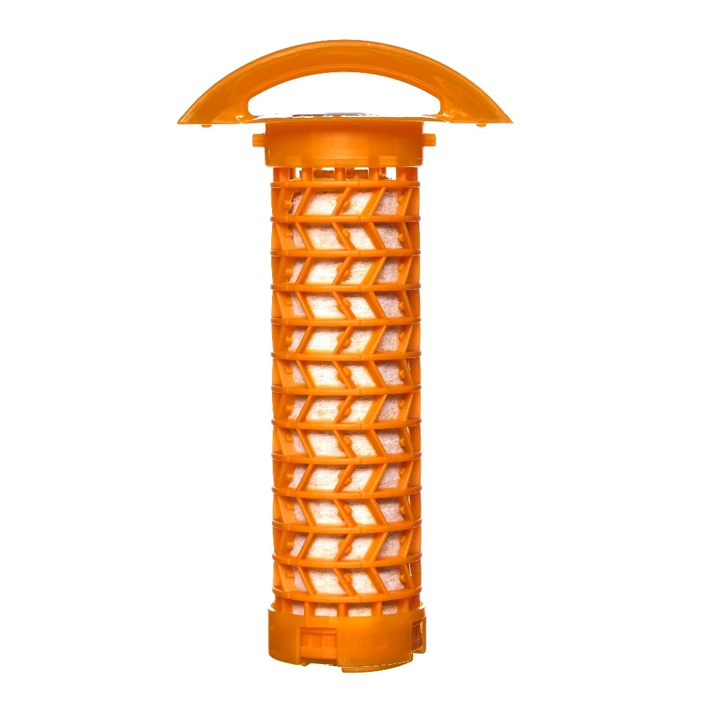 How much can the Eco Pur Charge Filter reduce chlorine usage?