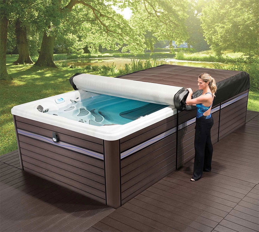 What color is the spa cover available in?